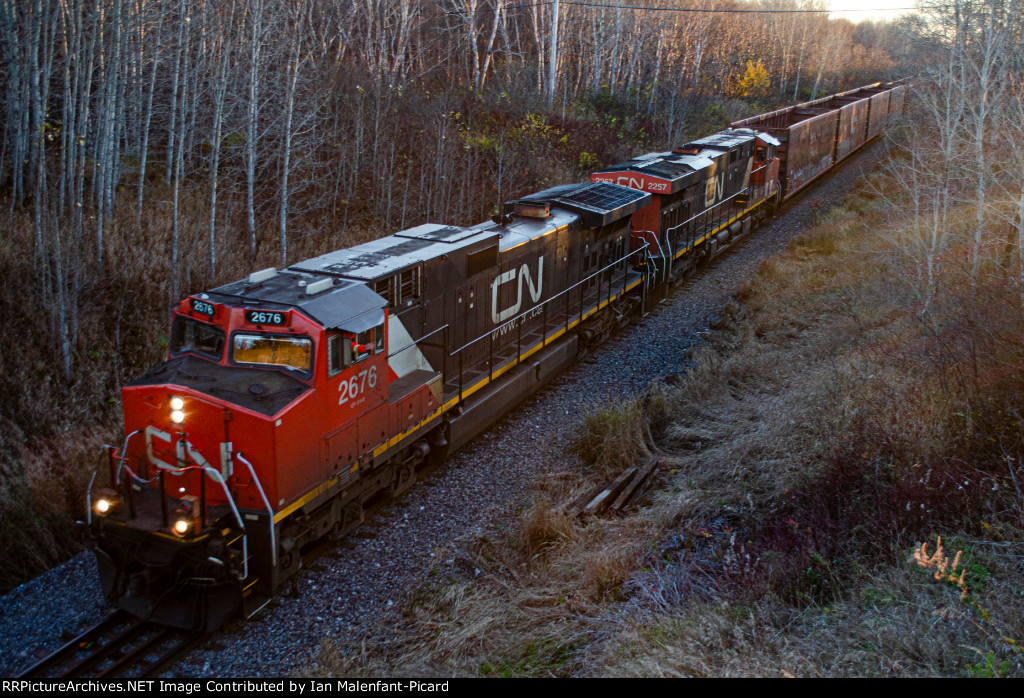 CN 2676 leads 402 under R-132 near Tobin